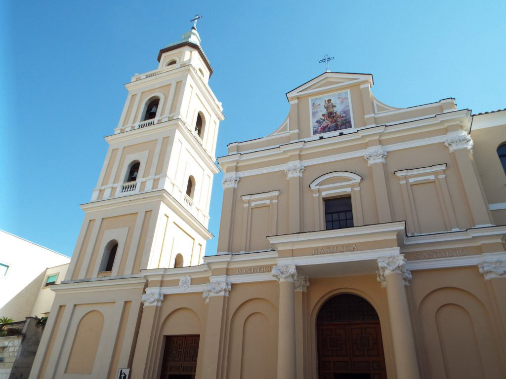 Basilica di S. Antonio da Padova, Afragola